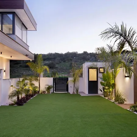 Villa The Oasis Protarász