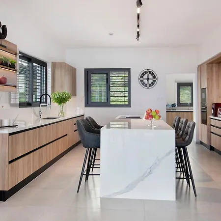 The Oasis * Protaras