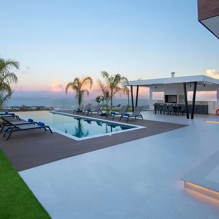 Villa The Oasis Protaras