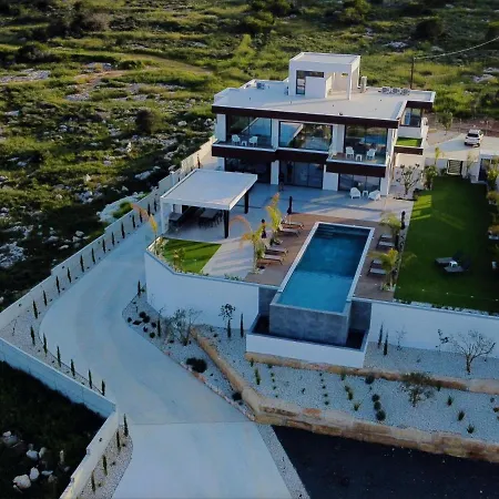 The Oasis *